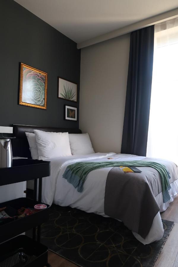 Lodge Boutique Hotel คูล็องสบอร์น ภายนอก รูปภาพ